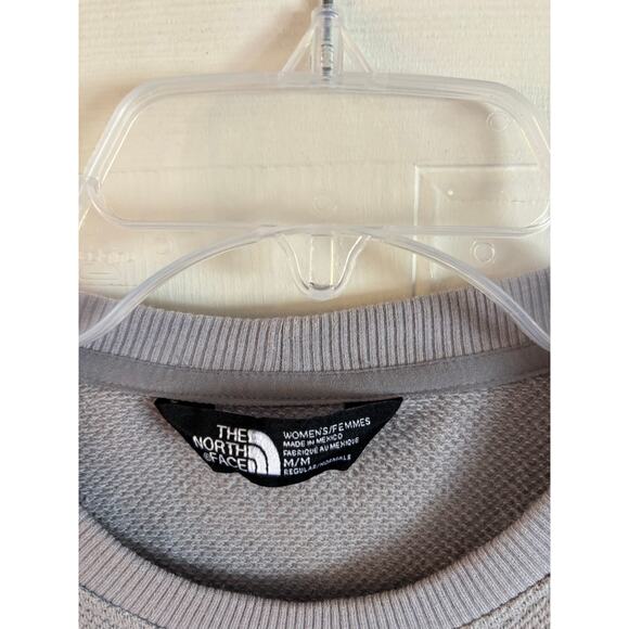 The North Face Womens Gray Thermal pullover Logo Waist Band Size M Waffle Knit - Picture 5 of 6